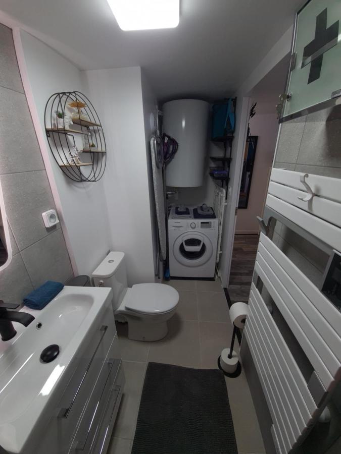 Un Appartement Qui A Du Chien Epernay Exterior photo